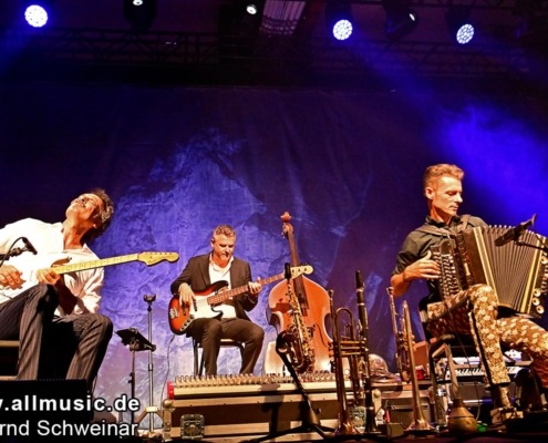 B9049419 / Herbert Pixner Projekt, 2024, Schwandorf, Oberpfalzhalle (c) Bernd Schweinar